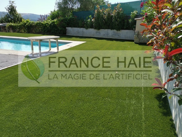 Gazon synthétique C-Shape Brins de 55mm